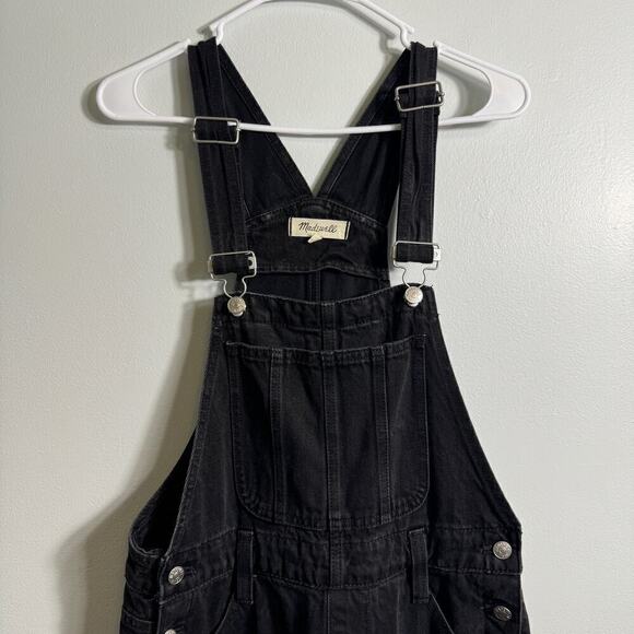 Madewell Straight-Leg Overalls in Lunar Wash - Picture 3 of 8